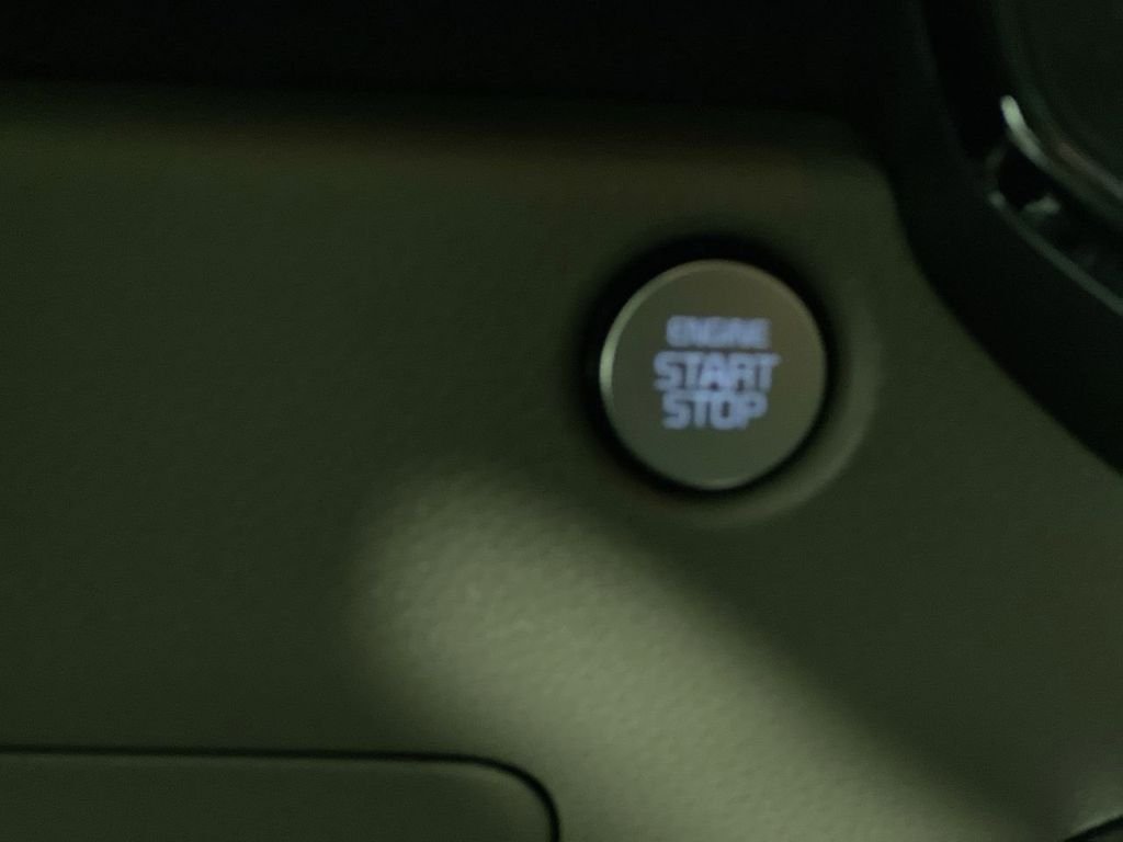 New 2026 Deep Chroma Blue Kia LXS image 21