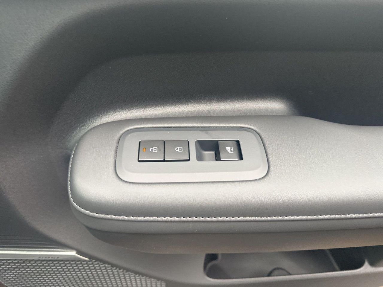 2026 Hyundai Santa Fe Limited - Photo 47