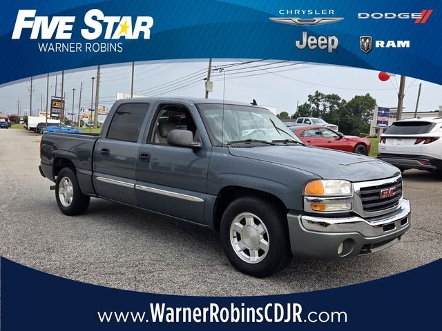 Used 2006 Gray GMC SLT image 1