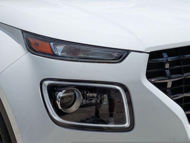 New 2025 White Hyundai Limited image 9
