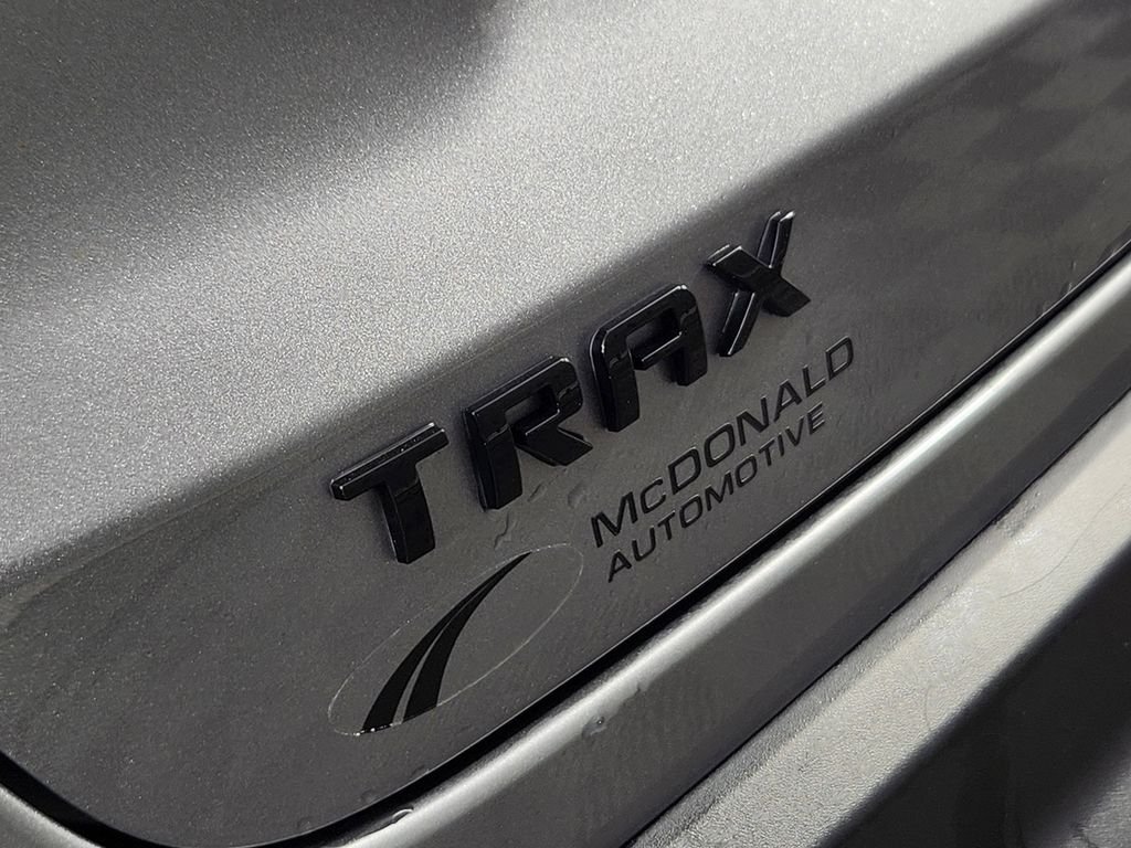 Used 2024 Gray Chevrolet 1RS image 9