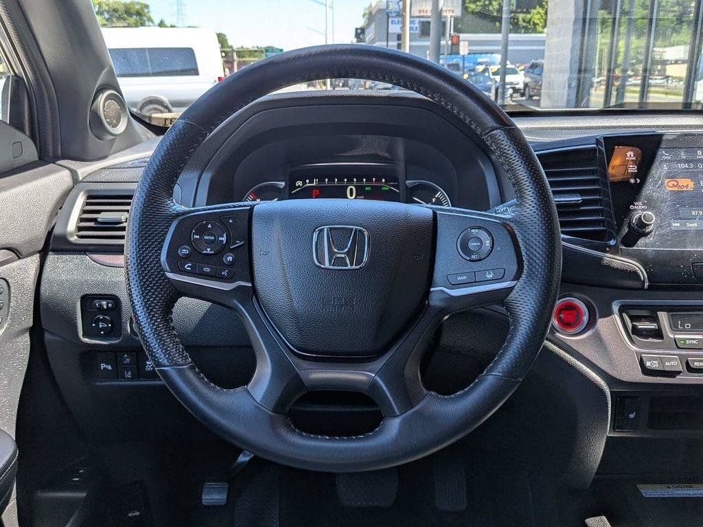 Used 2023  Honda EX-L image 15