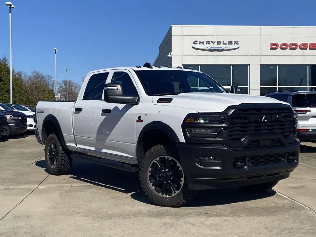 New 2026 Bright White Clear-Coat Exterior Paint RAM Tradesman image 27