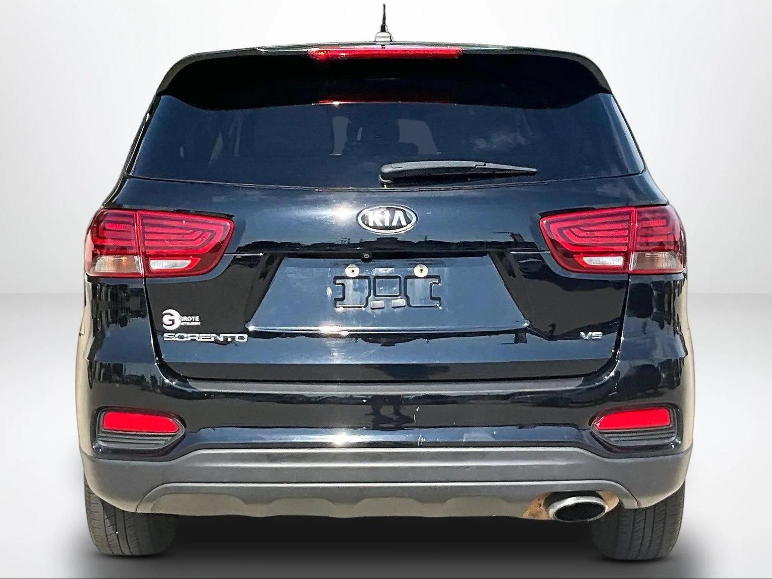 Used 2020 Black Kia LX image 5