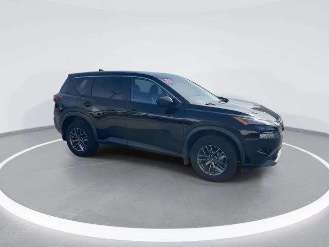Used 2023 Black Nissan S image 8