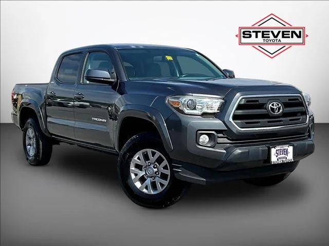 Used 2016 Gray Toyota SR5 image 1