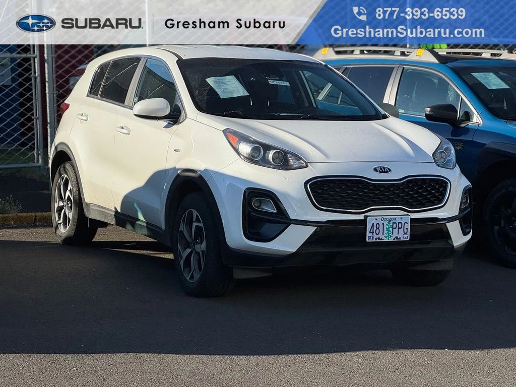 Used 2022 Snow White Pearl Kia LX image 1