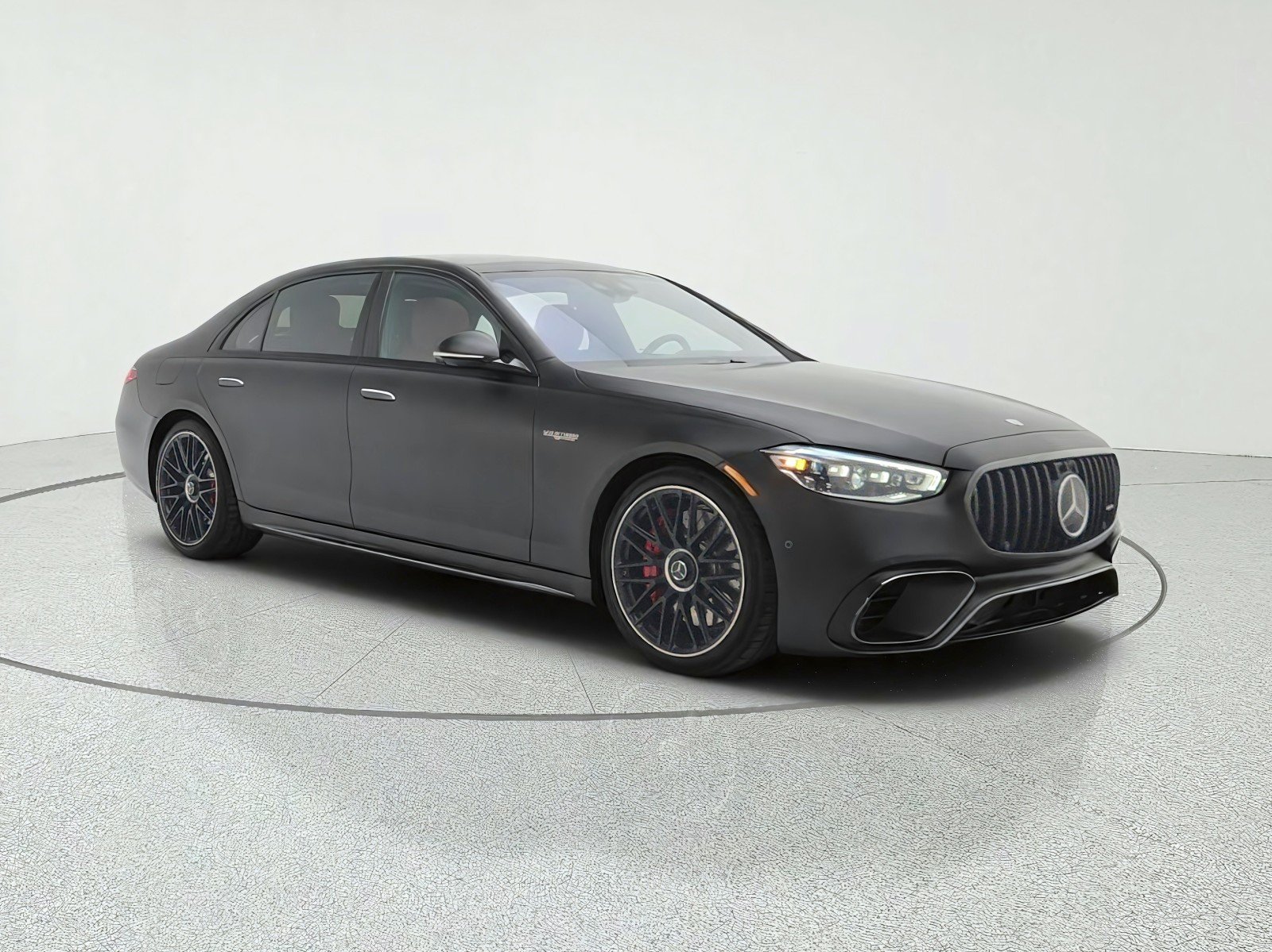 Certified Used 2024 Obsidian Black Metallic Mercedes-Benz AMG® S 63 E 4MATIC Sedan image 3
