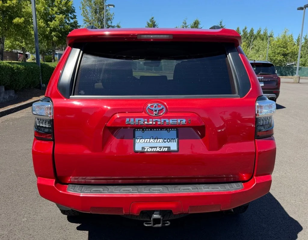 2022 Toyota 4Runner SR5 - Photo 7