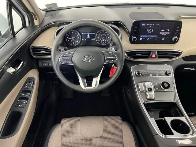 Used 2023 White Hyundai SE image 27