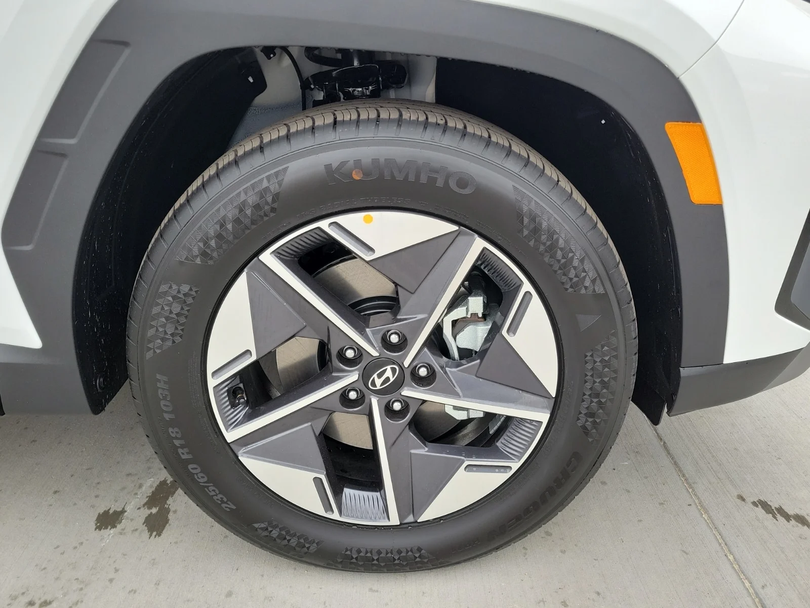 New 2026 Serenity White Hyundai SEL 4dr Front-Wheel Drive image 7