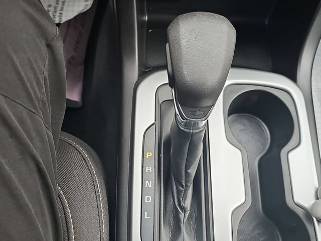 Used 2022 Summit White Chevrolet LT image 17