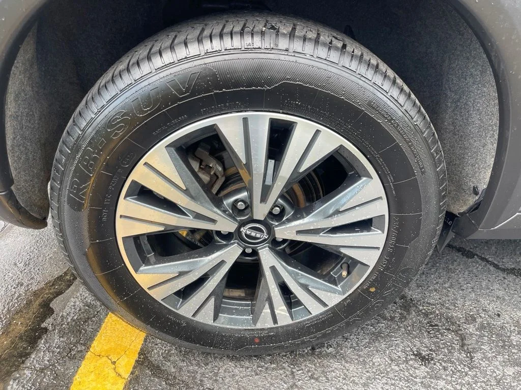 Certified Used 2023 Gray Nissan SV image 27