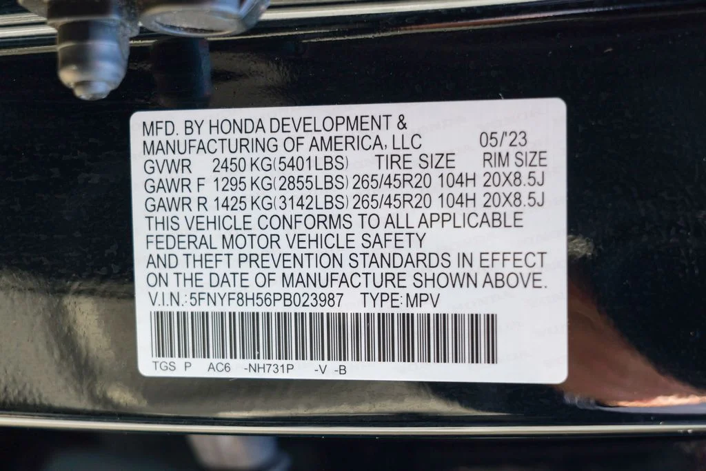 Used 2023 Black Honda EX-L image 60