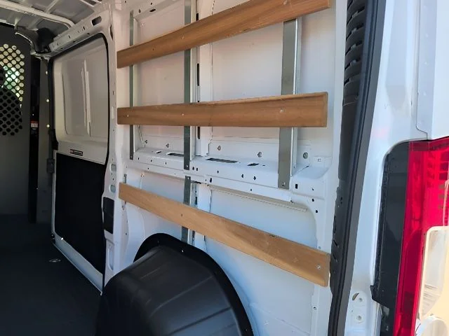 Used 2025 White Ram Base image 33