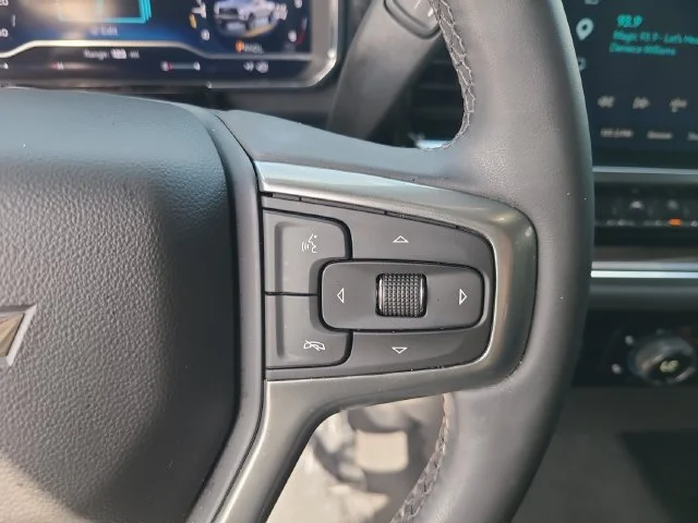 Used 2023 SUMMIT WHITE Chevrolet LT Trail Boss image 26