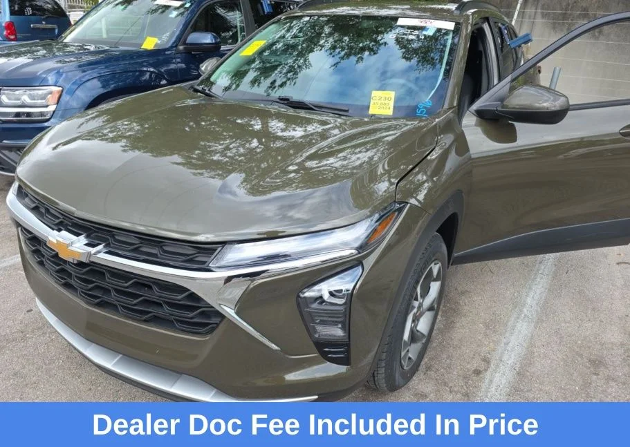 2024 Chevrolet Trax LT's photo