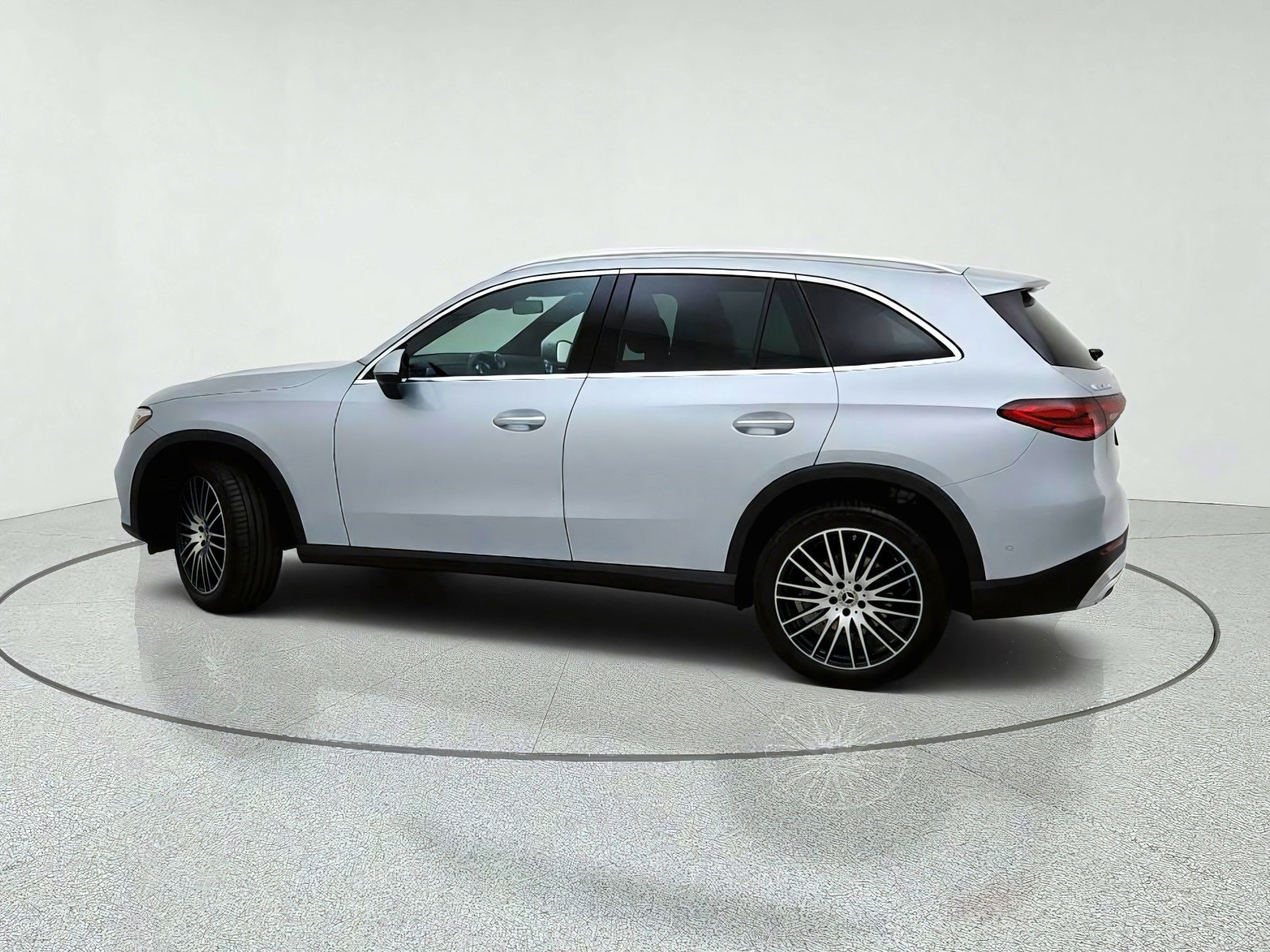 Certified Used 2026 Cirrus Silver Metallic Mercedes-Benz GLC 300 image 13