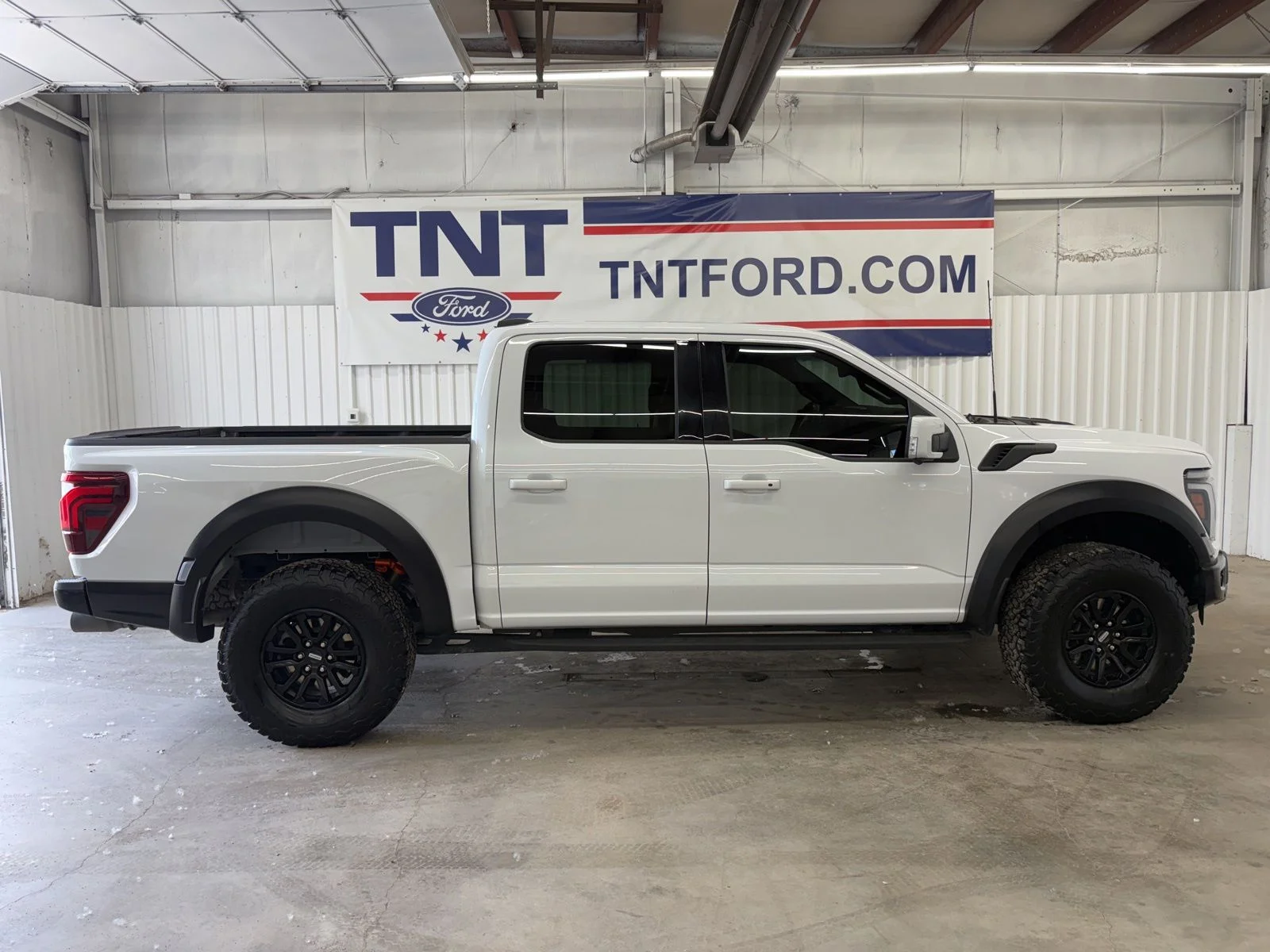 2024 Ford F-150 Raptor SuperCrew 4WD