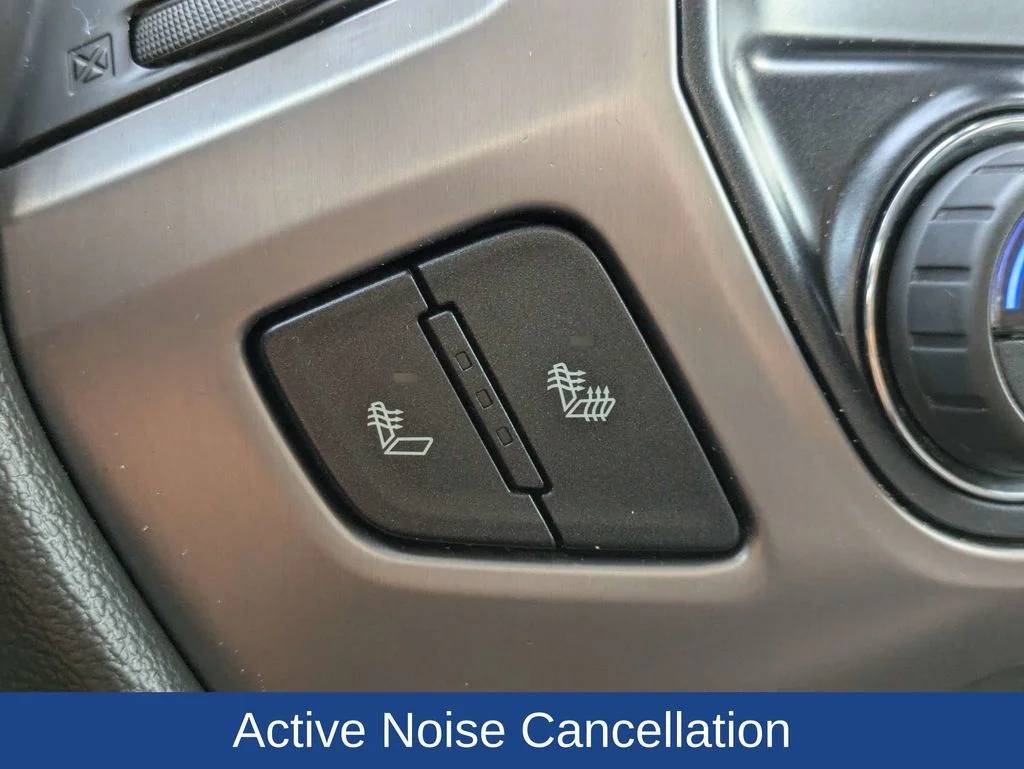 Used 2017 Onyx Black GMC SLT image 23
