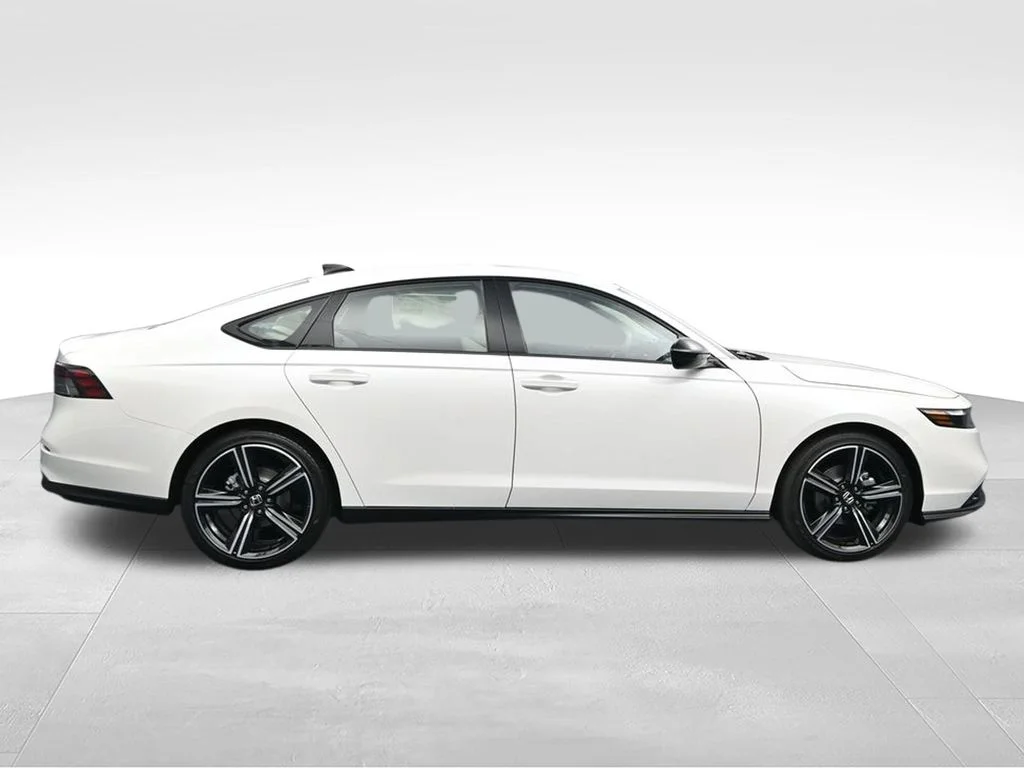 New 2026 Platinum White Pearl Honda SE image 8