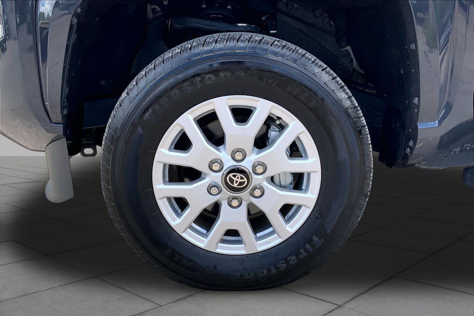 Used 2025 Underground Toyota SR image 10
