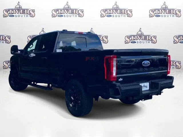New 2026 Black Ford XL image 4