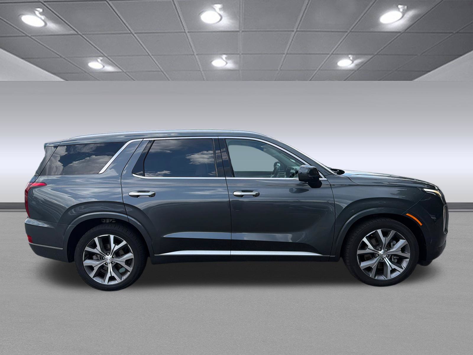 Used 2022 Steel Graphite Hyundai Limited image 6