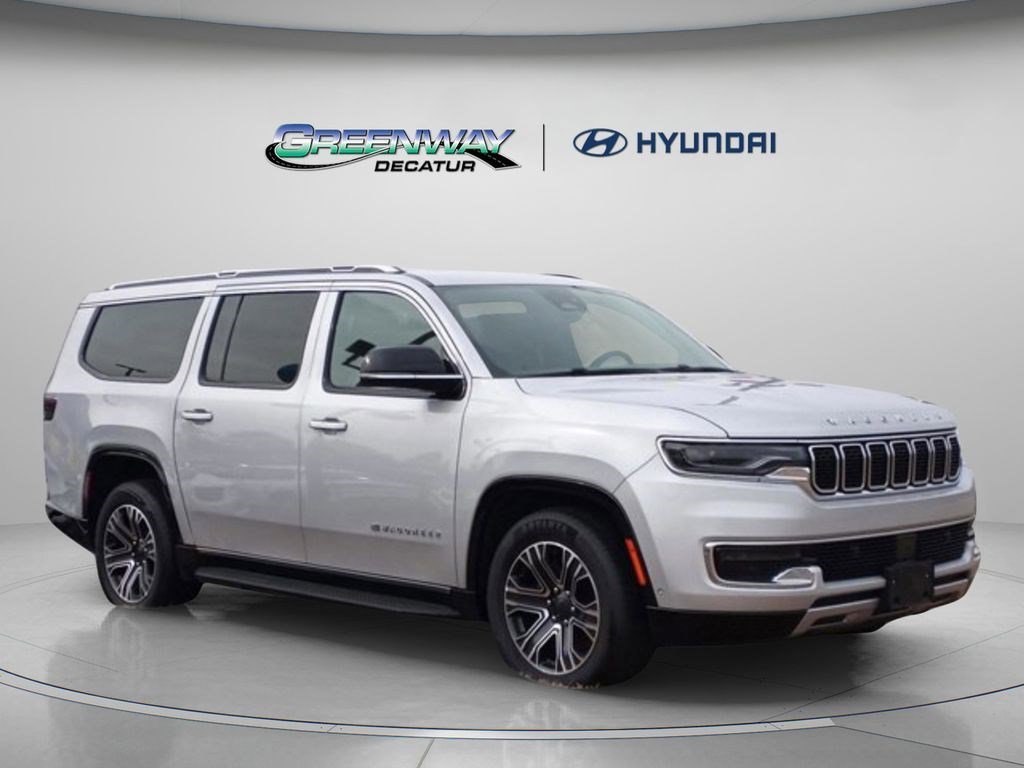 2024 Jeep Wagoneer L Series II 4WD's photo