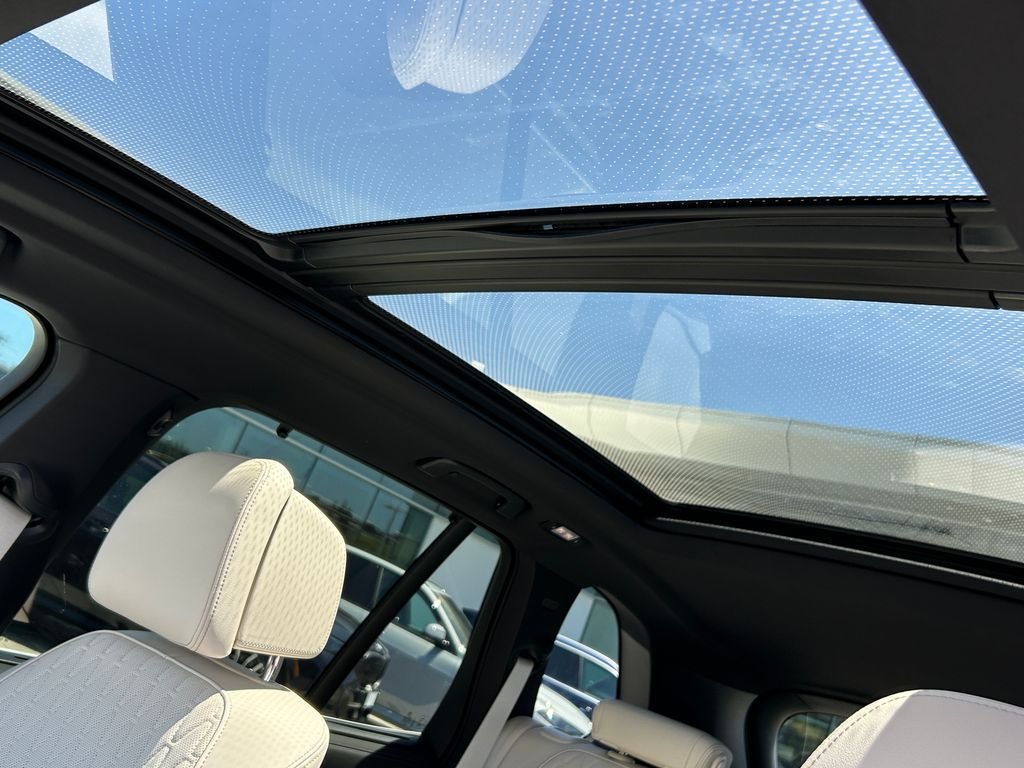 2026 BMW X5 50e - Photo 16