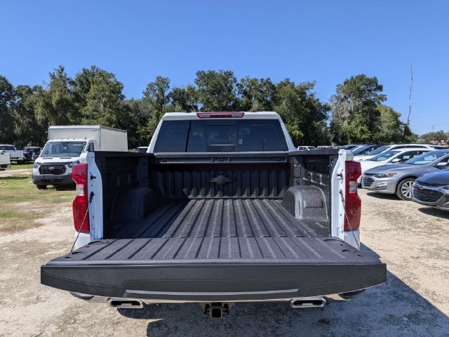 New 2026 Summit White Chevrolet LT image 12