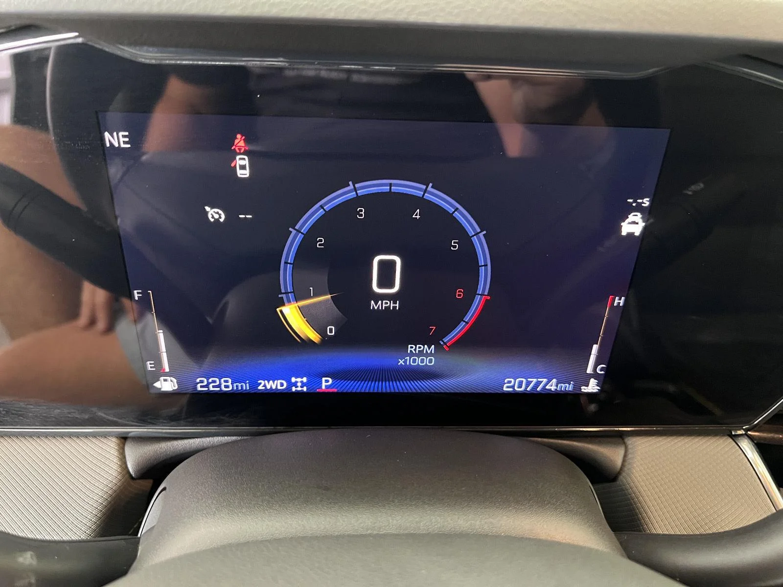 Used 2025 Sterling Gray Metallic Chevrolet ACTIV image 17
