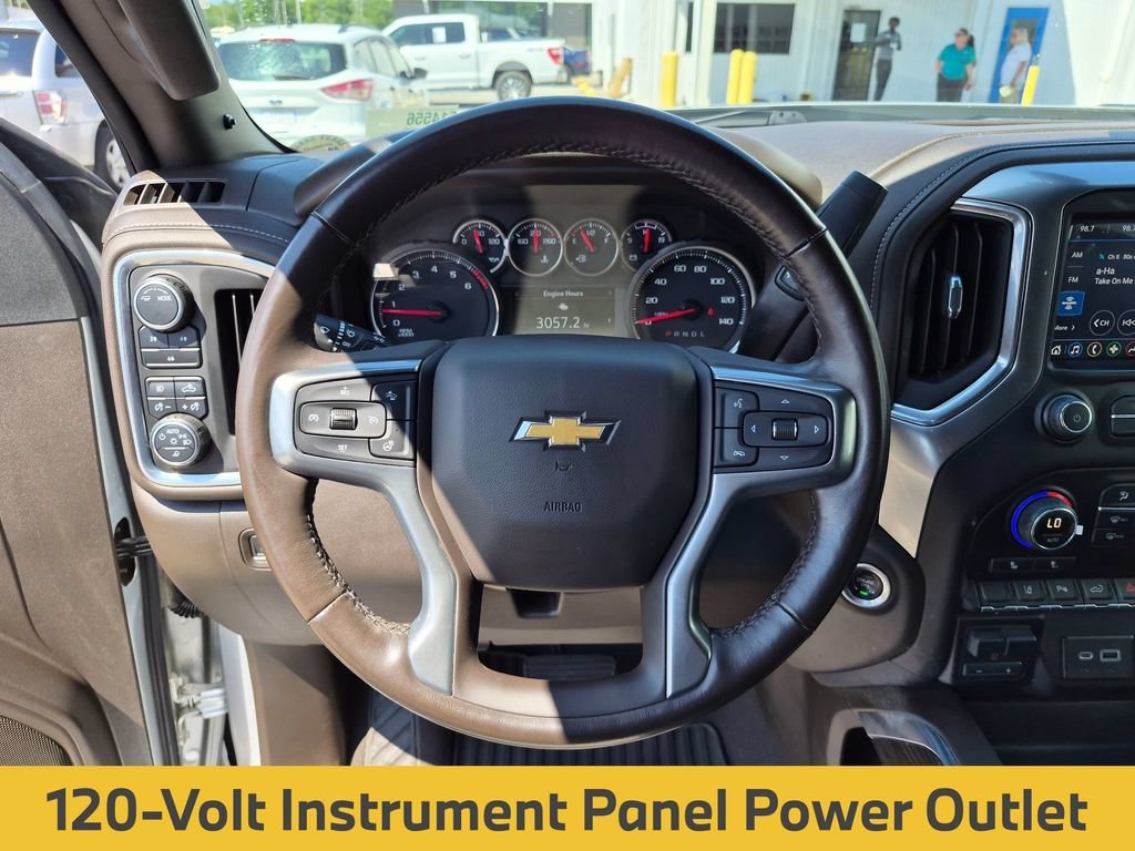 Used 2022 Silver Ice Metallic Chevrolet LT image 14