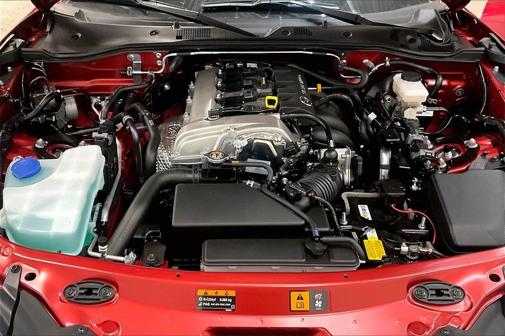 2025 MAZDA MX-5 - Image 10