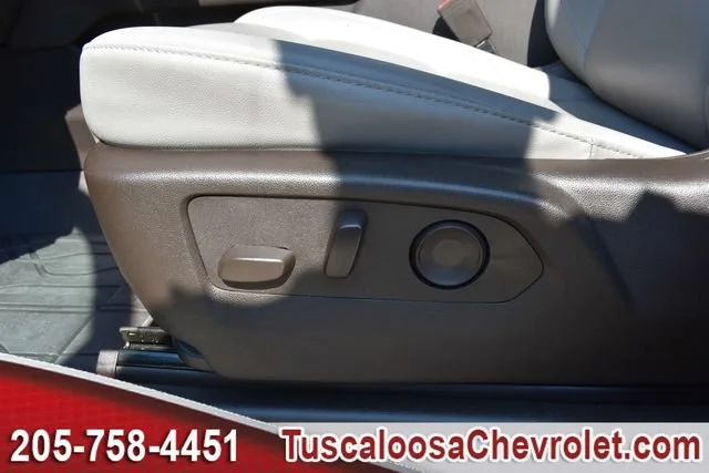 Certified Used 2025 Sterling Gray Metallic Chevrolet Z71 image 26