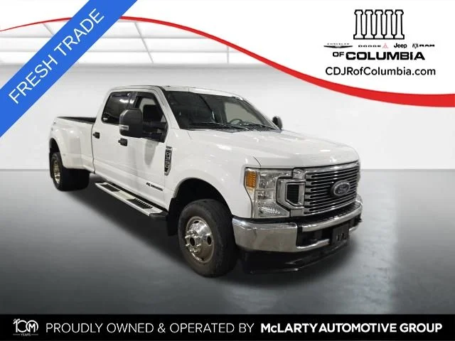 Used 2020 White Ford XLT image 1