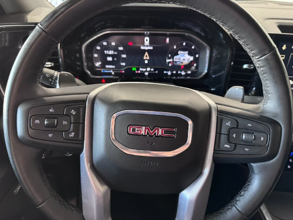 2023 GMC Sierra 1500 SLT - Photo 13