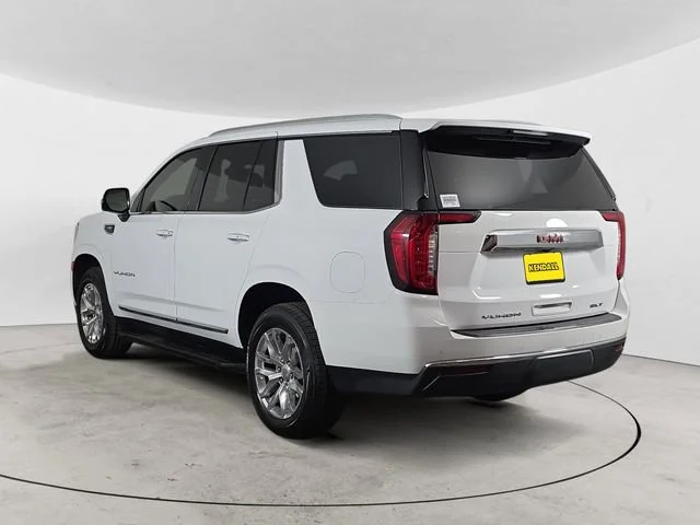Certified Used 2022 Summit White GMC SLT image 3