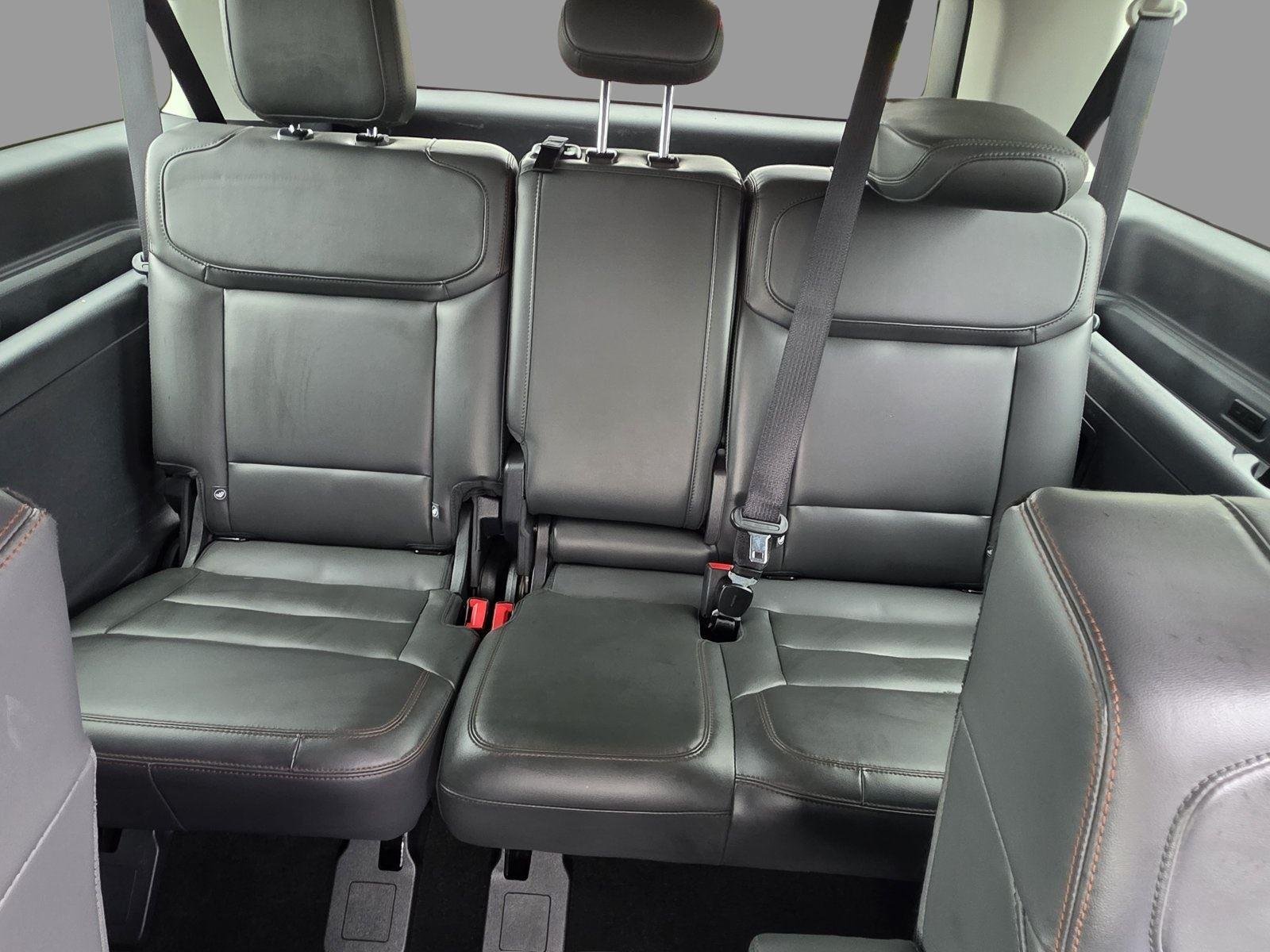 Used 2025 Agate Black Ford Active image 31