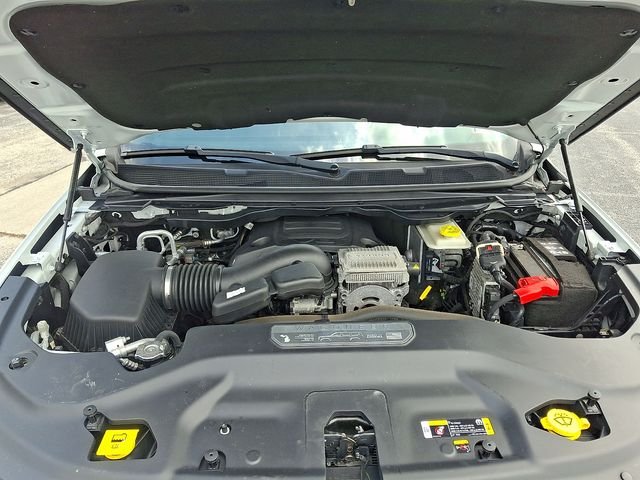 Used 2022 White Jeep Series II image 28