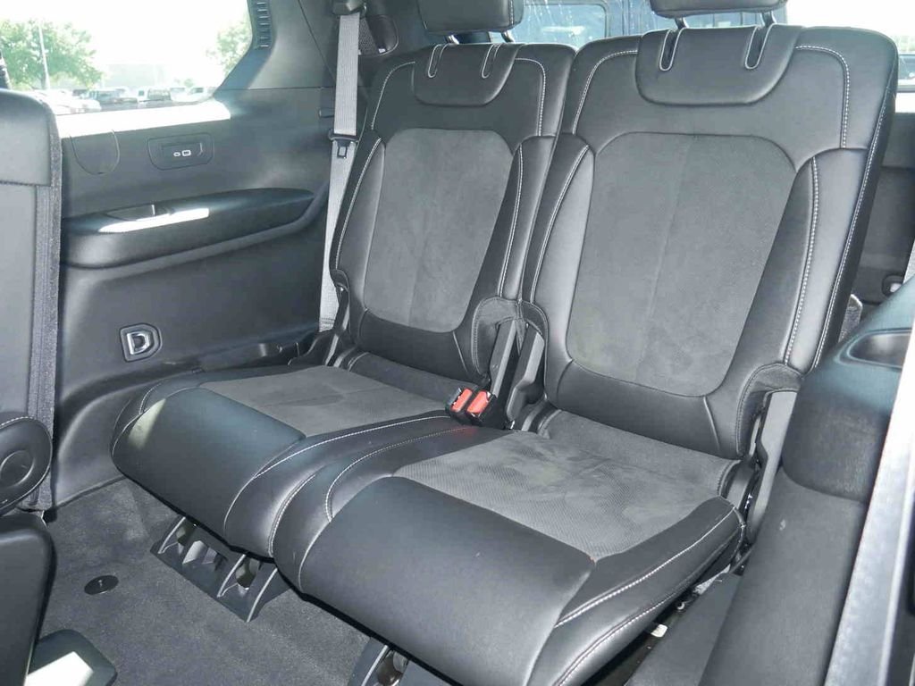 Used 2025 Silver Jeep Altitude X image 15