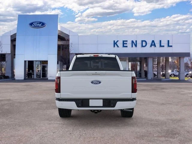 New 2026 Oxford White Ford XLT image 5