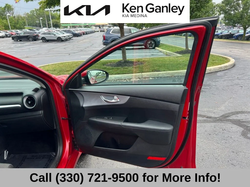 2023 Kia Forte LXS - Photo 54