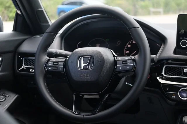 New 2026 Rallye Red Honda Sport Sedan image 13