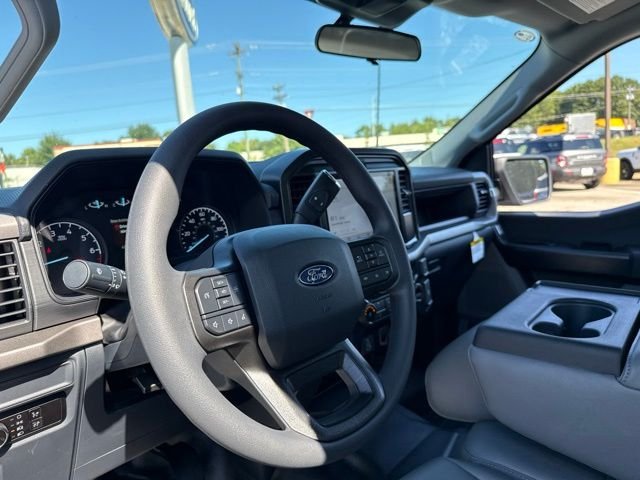 New 2026 Oxford White Ford XL image 25