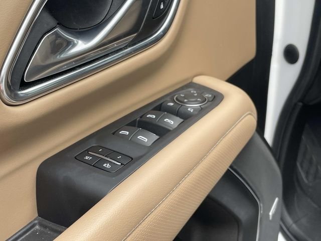 Used 2023 Beige Chevrolet Premier image 20
