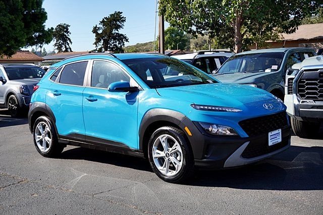 Used 2023 Green Hyundai SEL image 5