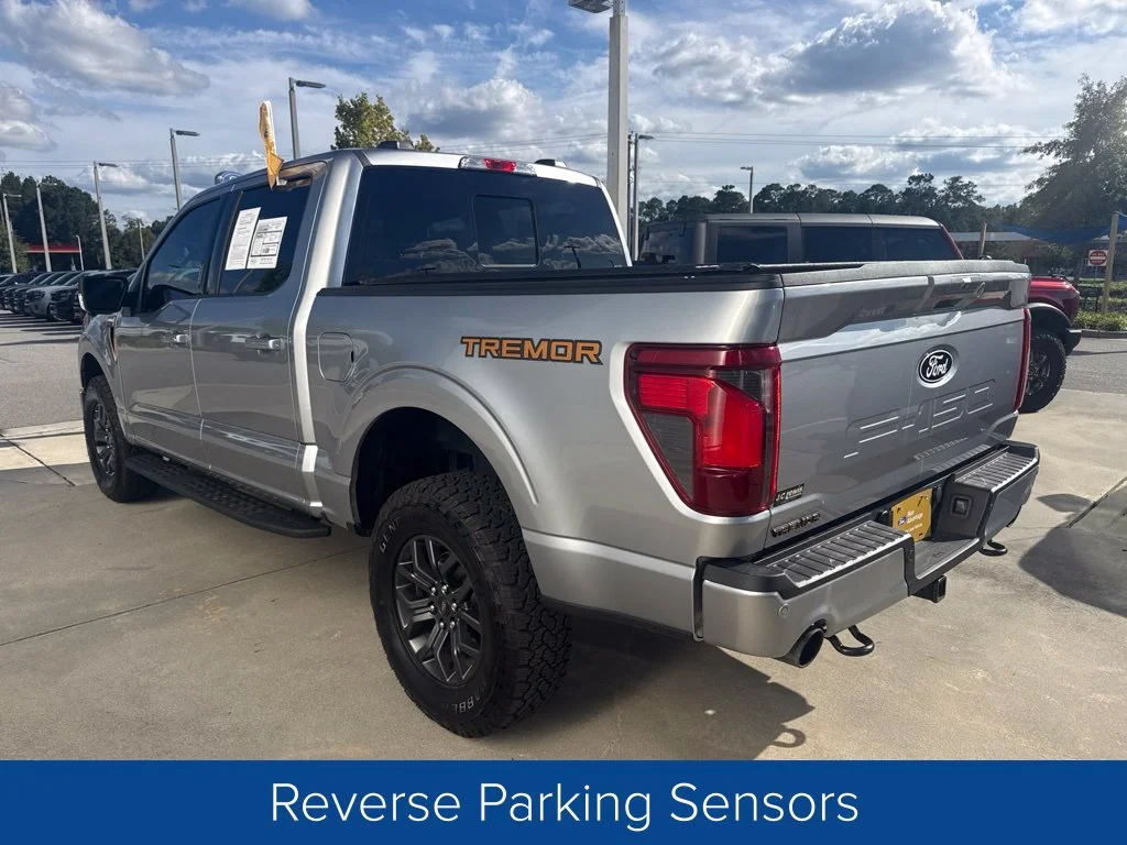 Used 2026 Iconic Silver Metallic Ford Tremor image 4