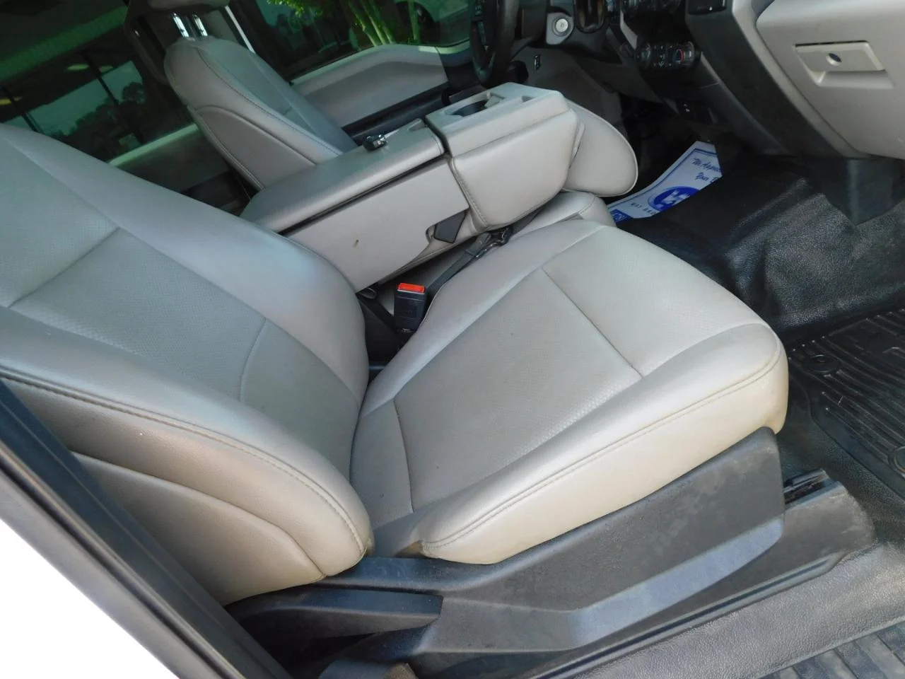 Used 2020 White Ford XL 4WD Crew Cab 6.75 ft Box image 19