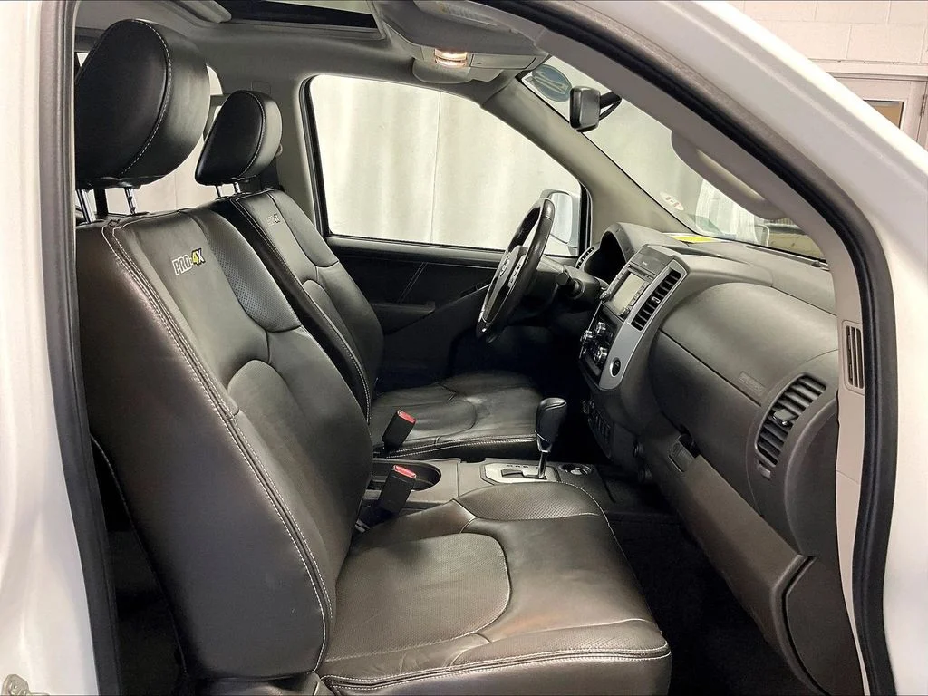 Used 2020 White Nissan PRO-4X image 11